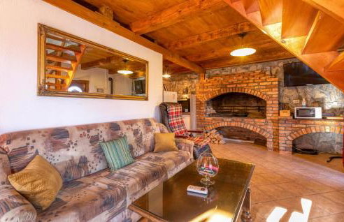 Nice Home In Gospic With Sauna - Photo 23