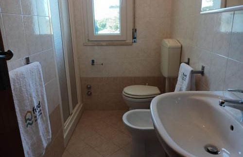 Accogliente bilocale con terrazzo a Pinarella di Cervia - CV006 - Foto 19