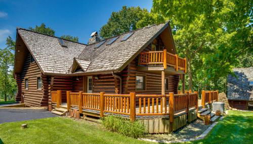 Family Home with Indoor Pool about 2 Mi to Elkhart Lake! - Foto 3