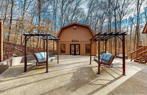 12 Mi to Downtown Hot Tub, Fire Pit Game Room! - Foto 32