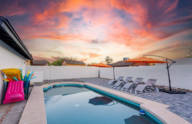 Campbell Phoenix - Foto 21