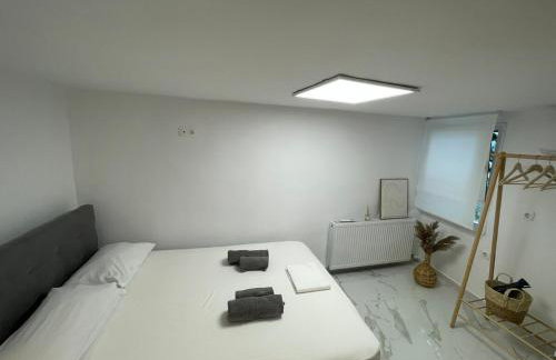 The Secret Studio - OAKA Stadium & nearby hospitals - Foto 22