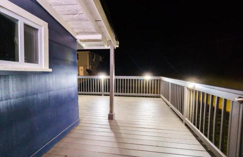 The Crestwood - 3BR Home with Parking - Near Atlanta and Stone Mountain - Photo 16