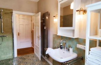 Schloss-und Seeblick Apartment - Foto 16