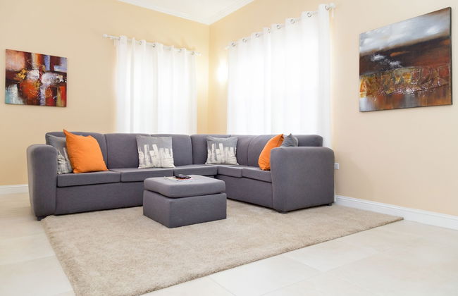 New Kingston Guest Apartment at Westbury - Foto 1