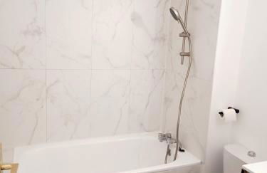 Charmant Studio Refait à neuf Centre de Tours - Photo 17