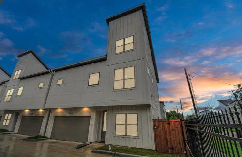 Lux Reverie Townhouse- Med Center- Downtown HTX - Foto 1