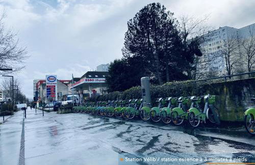 Appartement parisien neuf, moderne avec une grande salon, 2 chambres, 3 lits, parking gratuit, 15min de Paris et 13 min aéroport Orly - Foto 38