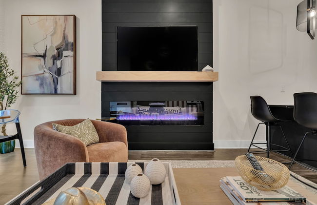 The Grove by AvantStay – Stylish Group Stay with Private Bathrooms - Foto 62