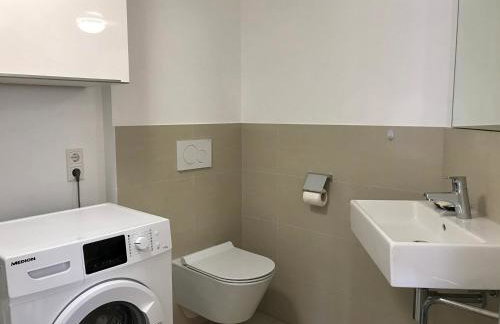 Ferienwohnung Central 1st floor - hochwertige Wohnung mit Balkon und Aufzug - Foto 18