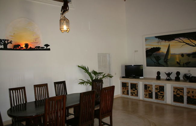 Deluxe Villa With Garden / Pool With Service Staff 150mt From the sea - Foto 7