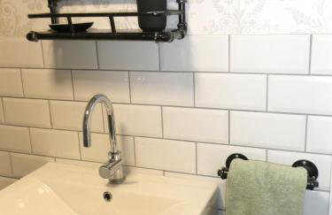 1 Bed Rural Escape between Coast & Mountains at Mud & Wool - Foto 61