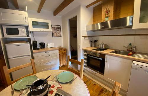 Le REFUGE véritable cocon avec Cheminée - Foto 3