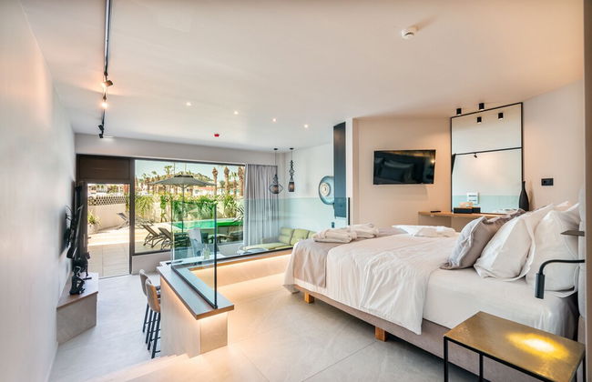 Pathos SeaSide Suites - Foto 2