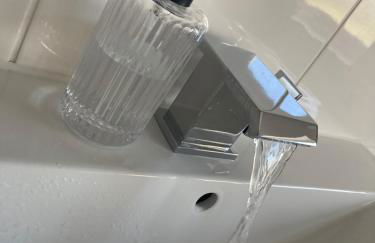 Cheshire Home Stays - Photo 20