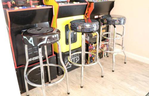 Cowboy Den-Private Hot Tub-Game Room-Pet Friendly-No Pet Fees! - Foto 68