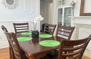 Stunning 3BR-Private Entrance-Renovated-Near City - Foto 15