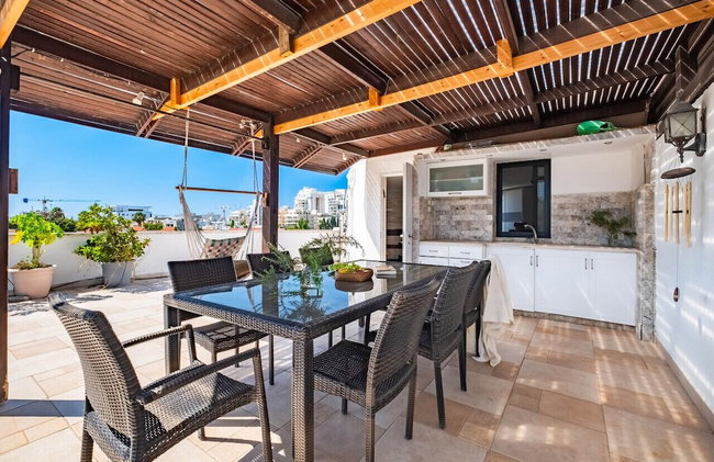 Hasharon Rooftop Oasis by Sea N' Rent - Foto 29