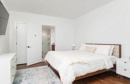 Back-Bay 2BR Condo w Roof top Gym Parking - Foto 22