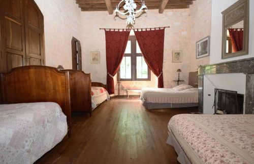 Castle near Agen with Shared Pool - Foto 19