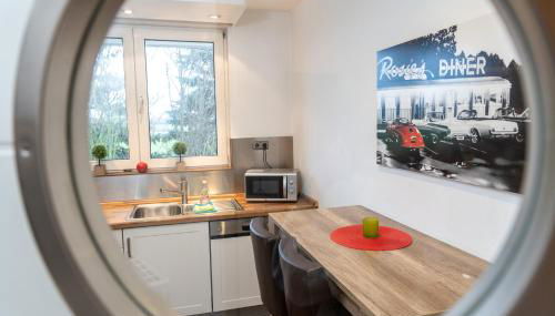 Art City-Studios Kassel 6 und 9 mit 2 Schlafzimmern, groß, modern, citynah, kostenfreie Parkplätze, Süd-Balkons, ruhig, Herkulesblick, voll ausgestattet - Foto 5