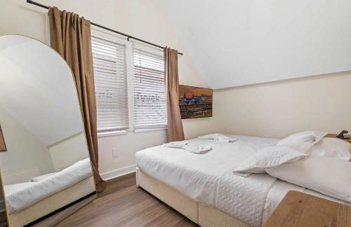 Cozy Home near Downtown - Close to Nulu - Sleeps 6 - Foto 24