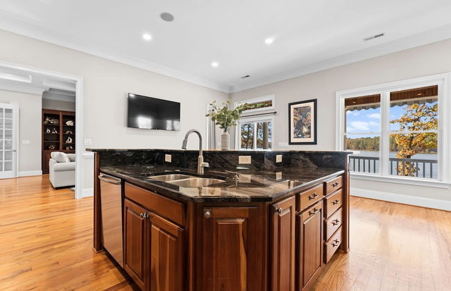 Sunset Pointe by Avantstay Waterfront Beach Fire Pit Sleeps 14 5bdr 4BA - Foto 30