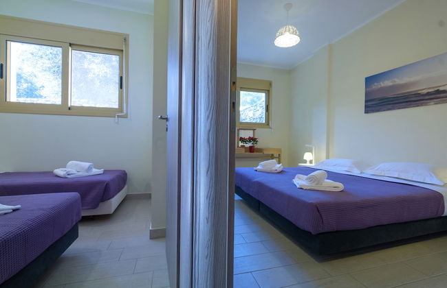 Hilltop Residences - Photo 4