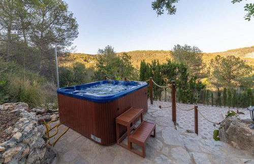 SILOM HOUSE - Photo 3