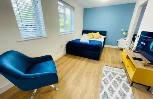 HAYDEN - KENILWORTH STUDIO FLAT 30 m2 - PRIVATE PARKING - Foto 2