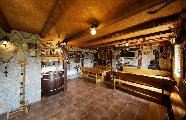 Charming Villa in Poličnik with Swimming Pool - Photo 21