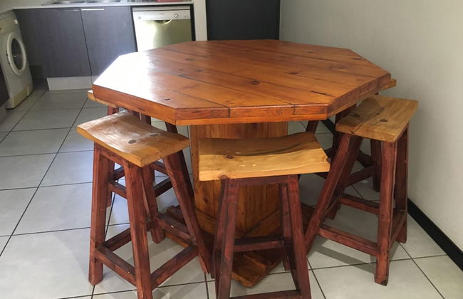 Pool-bbq-3br-2baths-parking-safe-family-friendly - Photo 21