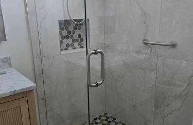 Stylish 2 bedroom home Steps from private beach - Foto 15