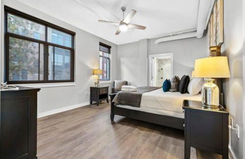 Luxurious Downtown-2 bed 2 bath Corner 2M - Foto 14