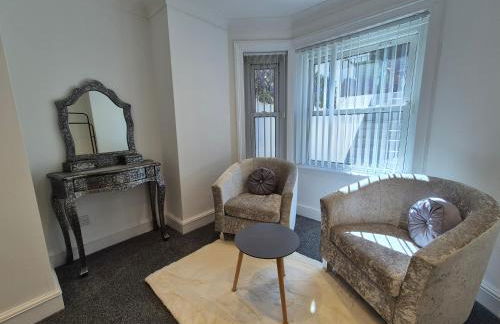 Dog-Friendly Basement Apartment with Garden - Southsea, Portsmouth #26a - Foto 12