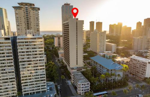 Honu Hale Penthouse 2 BDR Ocean View Waikiki - Photo 66