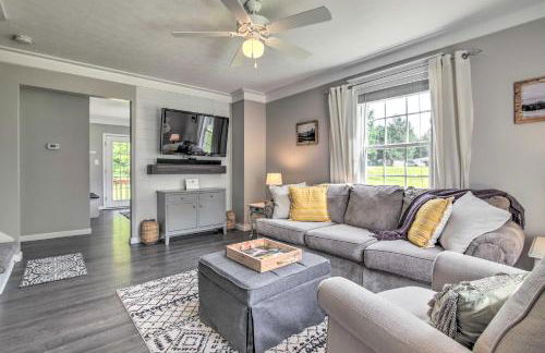 Stylish Fort Payne Retreat Hike and Rock Climb - Photo 1