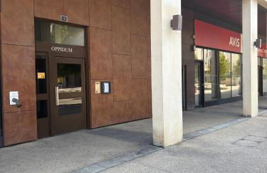 Petit chez moi avec parking - Photo 8