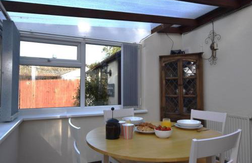 1 Bed in Holsworthy oc-wscot - Photo 11