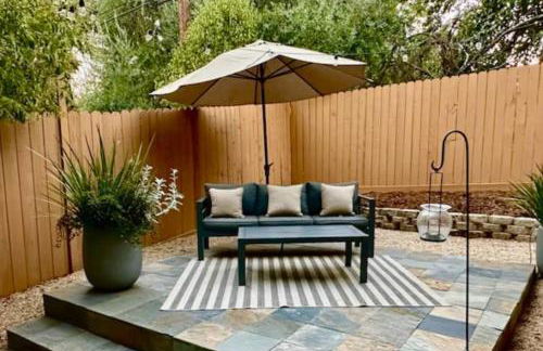 King Bed-Peaceful Modern Cottage-Garden Setting - Foto 17