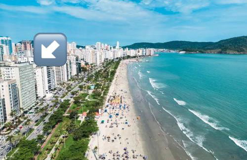 Studio com ar condicionado em frente a praia de Santos! - Foto 1