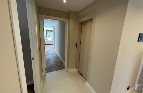 ULTIMATE LUXURY DREAM VILLA with 7 BEDROOMS, GYM, SPA and INFINITY POOL - Photo 38