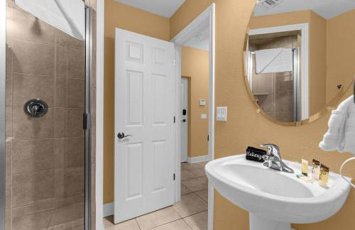 Sunny Sales - Renovated TownHome by Disney! - Foto 10