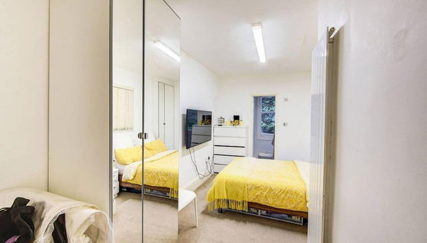 Apartment - Sleeps 2- Internet- 93 Walking Score - Foto 4, Habitación