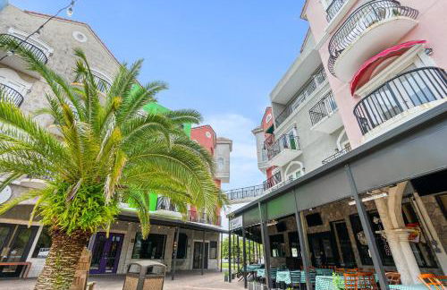 Couples Getaway - Sweet Retreat - European Village Best Location - Foto 30