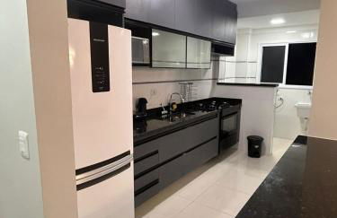 APTO BEIRA MAR - ACONCHEGANTE _ VARANDA GOURMET - WIFI - NETFLIX - TV A CABO - PRAIA GRANDE - Photo 41