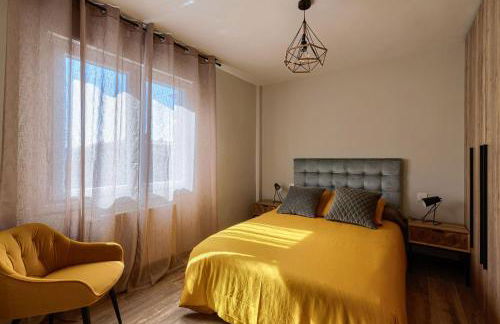 Vivienda Turística de Diseño Elegante - Foto 9