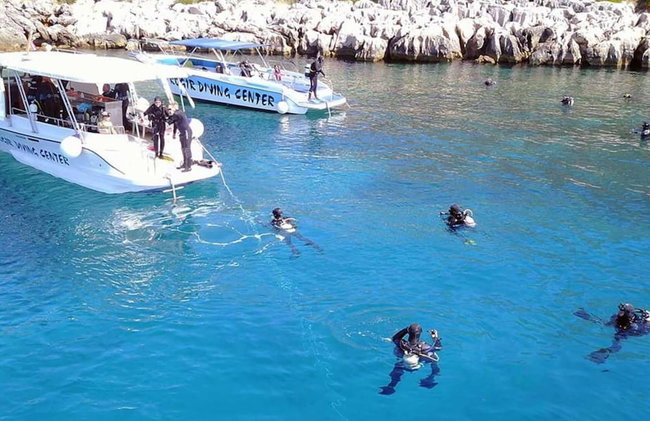 Villa Mendula Trogir - Luxury villa by the beach - heated pool - lush green garden - Photo 53