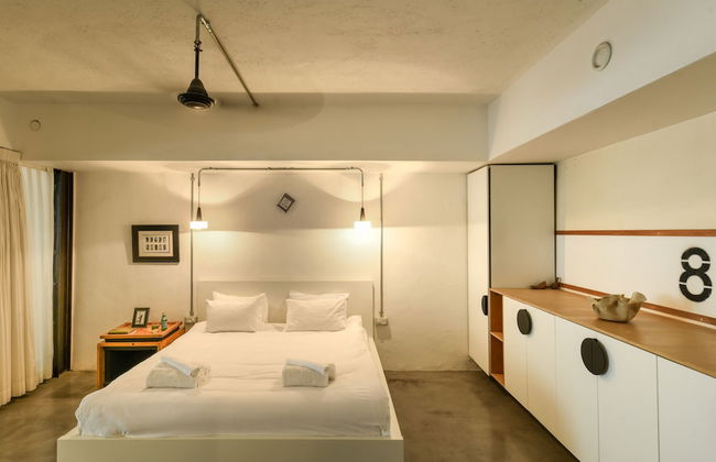 Unique and Spacious 2BR Apt with Terrace - Photo 6