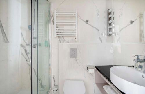 LE BEAU MARAIS - Luxury Apartments, AIR COND, LIFT - Photo 6